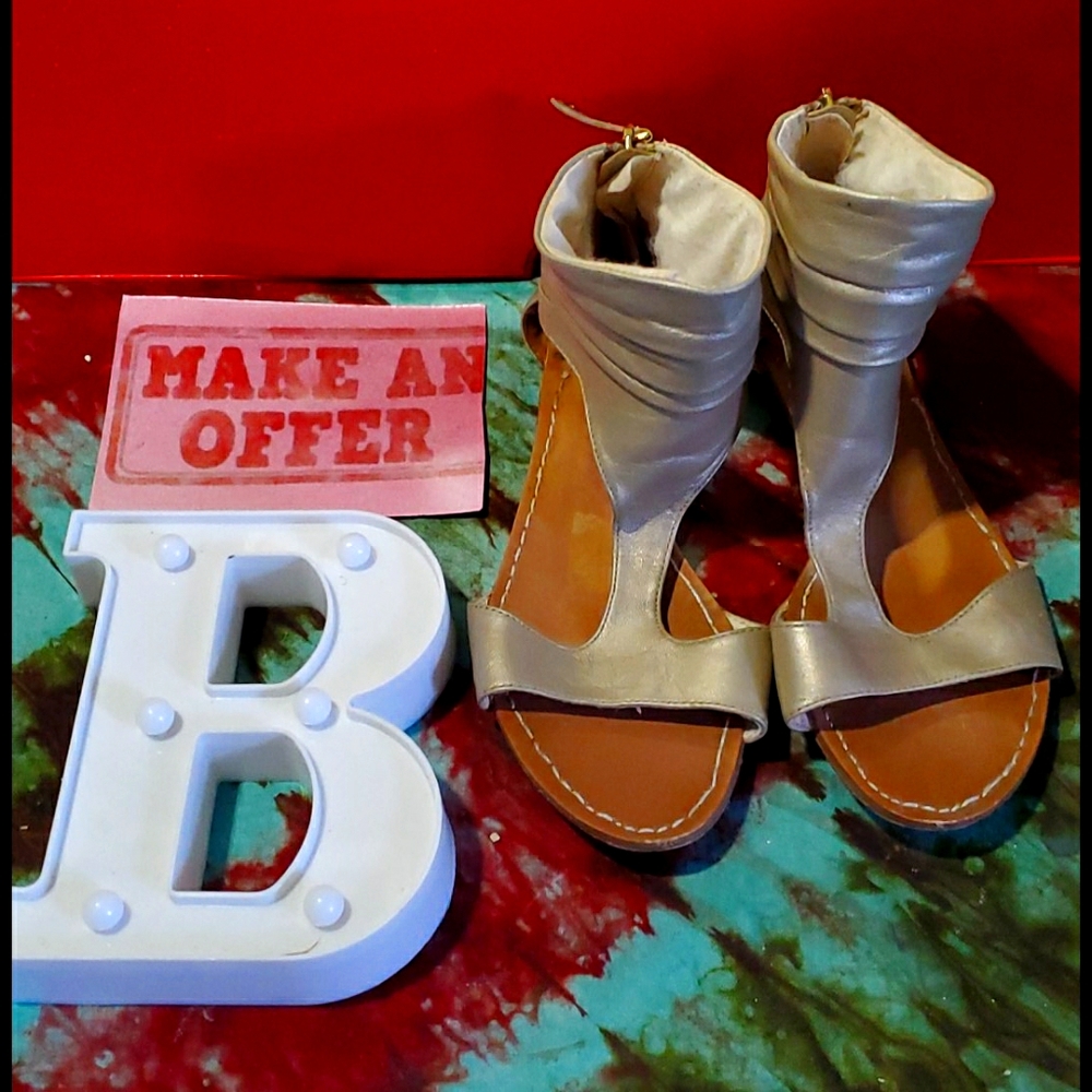 GUESS Sandals